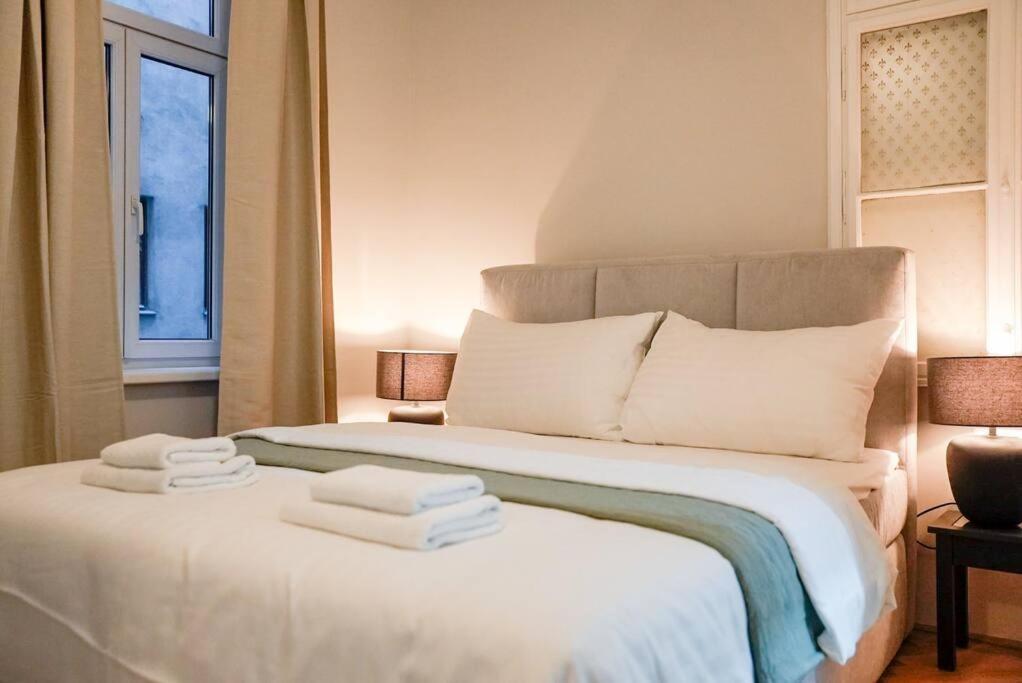 Boutique Suite Near Museum District Wien Exteriör bild