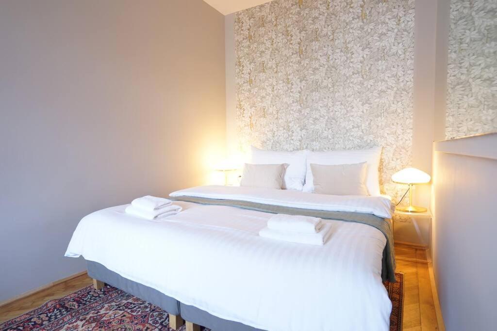 Boutique Suite Near Museum District Wien Exteriör bild